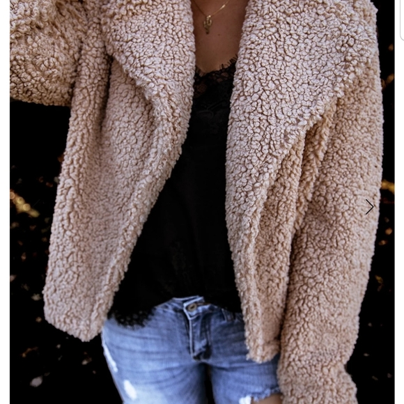 Sherpa Jacket - Picture 1 of 8